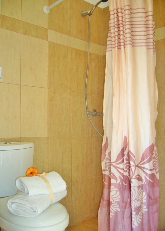 Vordos Rooms Vrasná 外观 照片